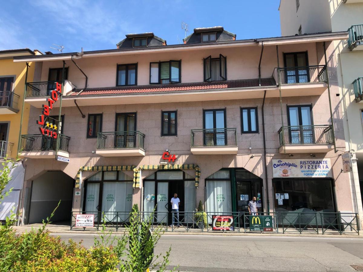Hotel City Chivasso Exterior photo